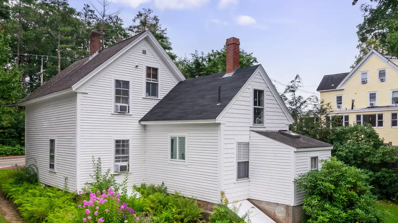 Charming New Englander in the Heart of Ogunquit