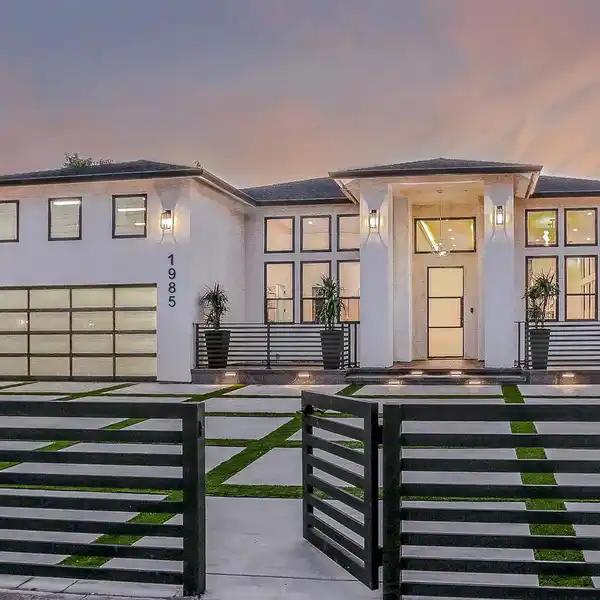 LUXURY MODERN ESTATE IN WILLOW GLEN