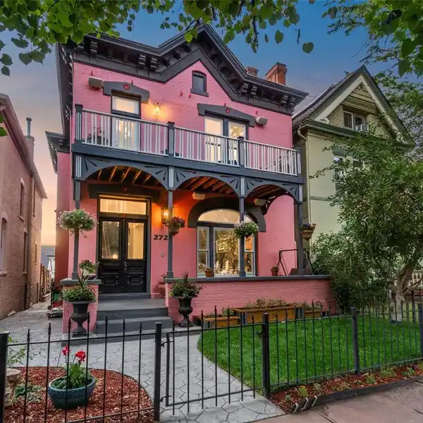 WHIMSICAL VICTORIAN GEM WITH STATE-OF-THE-ART TECH