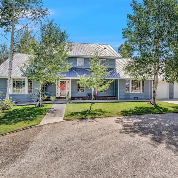HALF-ACRE ESTATE WITH PARK ACCESS
