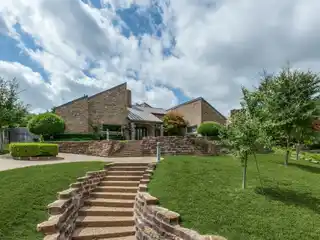 Modern Masterpiece in the Heart of the City