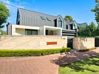HIGH-SPEC DESIGNER LIVING