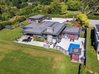 Meticulously-built High-end Rancher