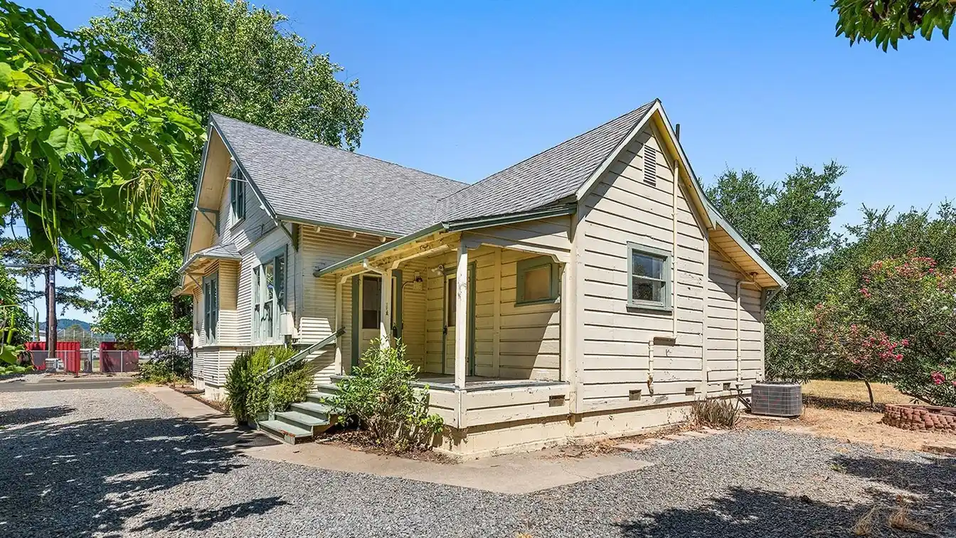 Unique Opportunity in Healdsburg