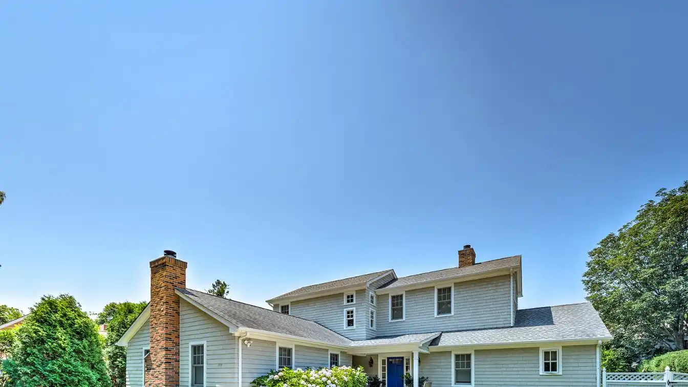 Pristine Traditional Rental Home on a Tranquil Lane