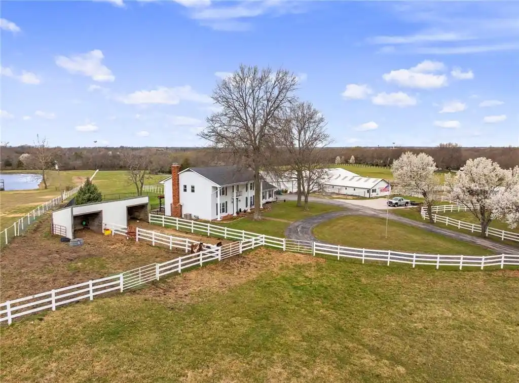 Picturesque 20-acre Horse Property