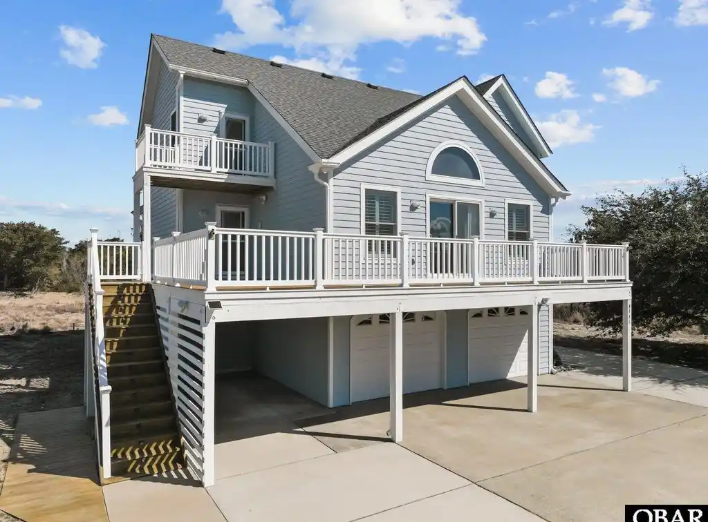 Private Resort-style Home in Southridge