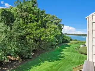 Renovated Waterfront Townhouse for Rent