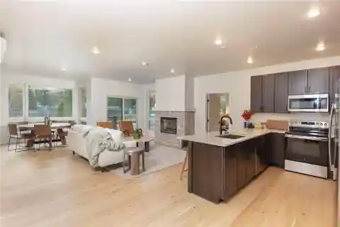 Move-In Ready Top-Floor New Condominium