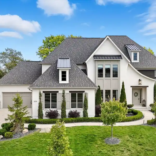 THOUGHTFULLY DESIGNED HOME THAT HAS IT ALL