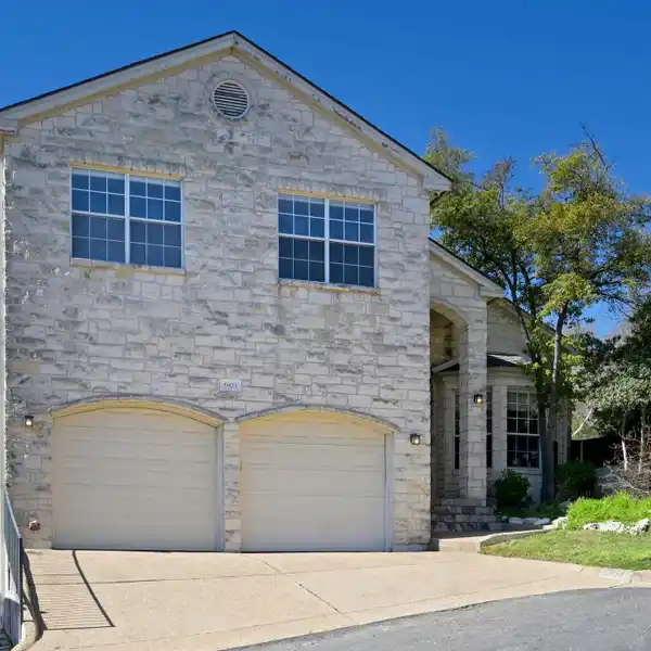 SPACIOUS HOME IN SOUGHT-AFTER DAVENPORT RANCH