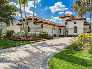 Rarely Available Marlowe Model with Available Golf Membership