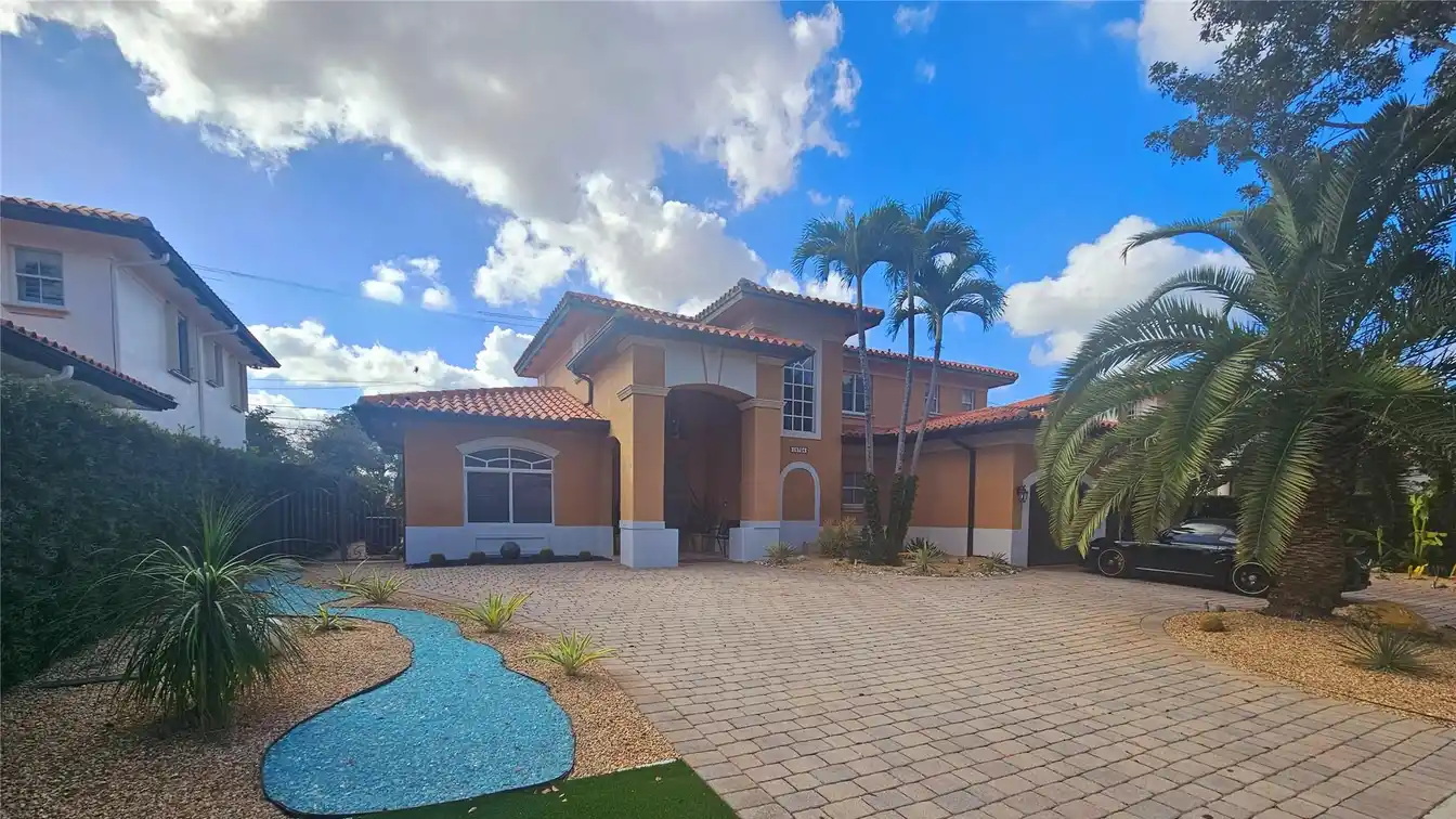 Gorgeous Miami Lakes Home