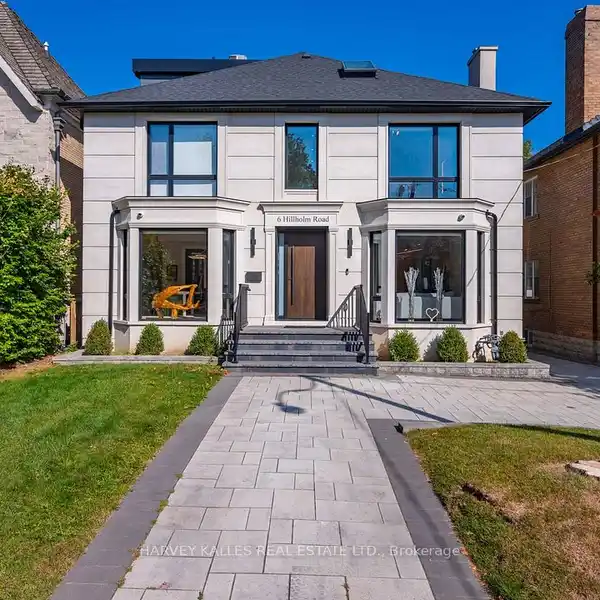 DESIGNER HOME IN PRESTIGIOUS FOREST HILL SOUTH