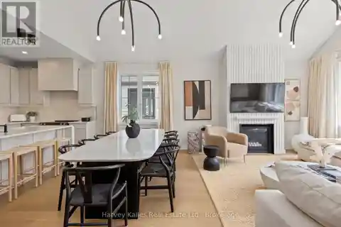 Designer Dream Home at the Base of Blue Mountain