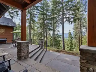 Impressive Rustic-chic Home