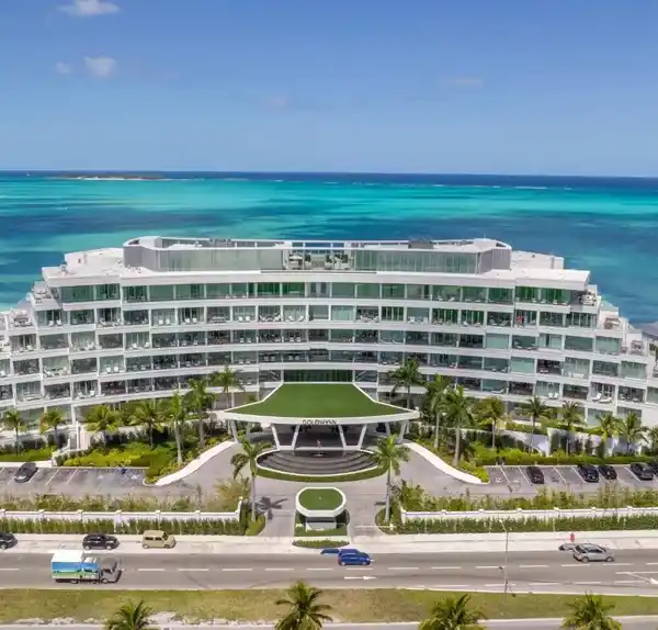 OVERSIZED ONE-BEDROOM UNIT AT GOLDWYNN RESORT