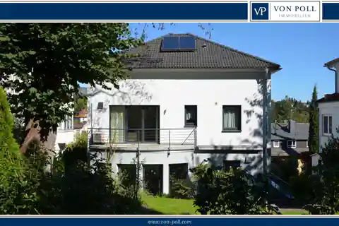 Modern and Energy-Efficient  Home