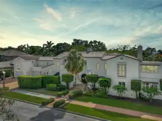 Sprawling Estate in Belleair