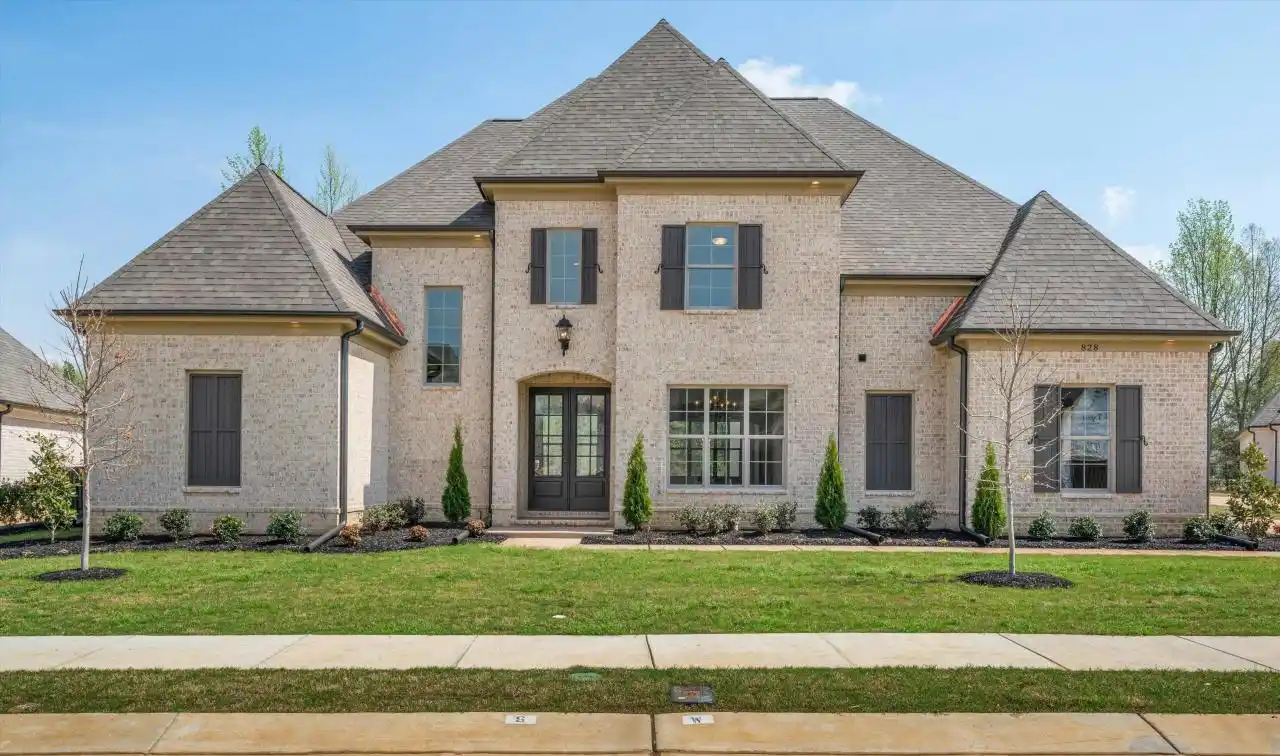 Magnificent Newer Home in Cypress Grove
