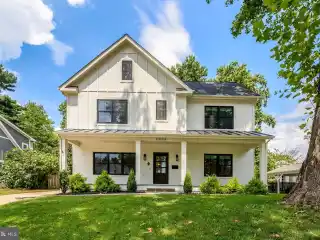 Fully Reimagined Home in Hollin Hall