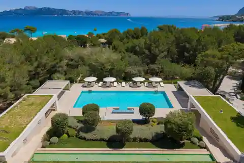 Unique Historical Luxury Property from 1920