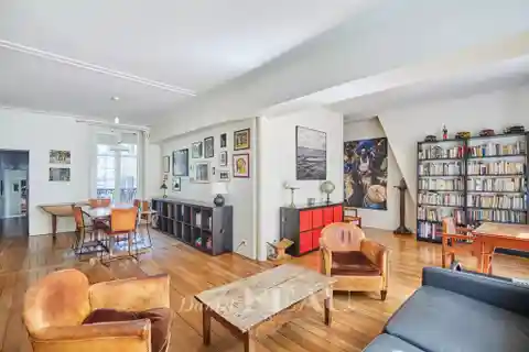 Elegant Family Apartment Near Le Bon Marché