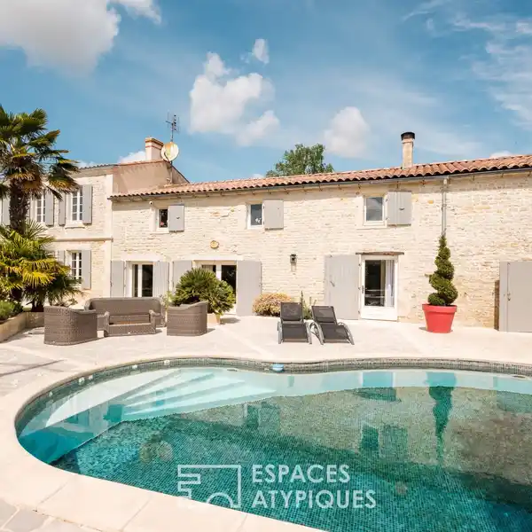 AUTHENTIC CHARENTAISE HOUSE