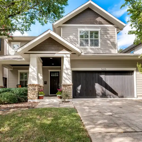 LUXURY CRAFTSMAN RETREAT WITH DESIGNER FINISHES THROUGHOUT