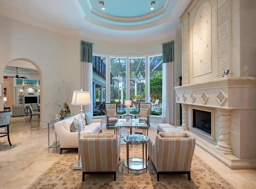 Extraordinary Property in Sought-after Grey Oaks
