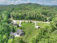 EXCEPTIONAL MOUNTAIN RETREAT