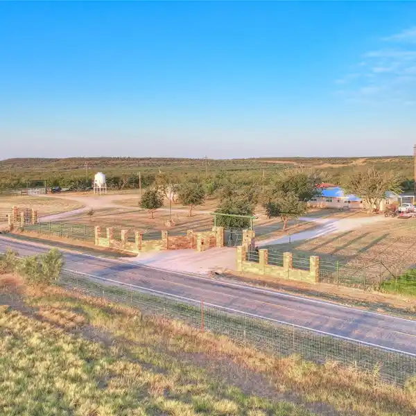 FULLY EQUIPPED COLEMAN COUNTY RANCH