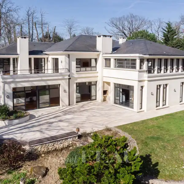 BEAUTIFUL HOME ON EXPANSIVE PROPERTY