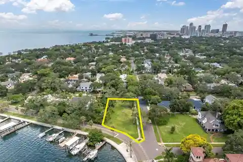 Build a New Home with a Waterfront View