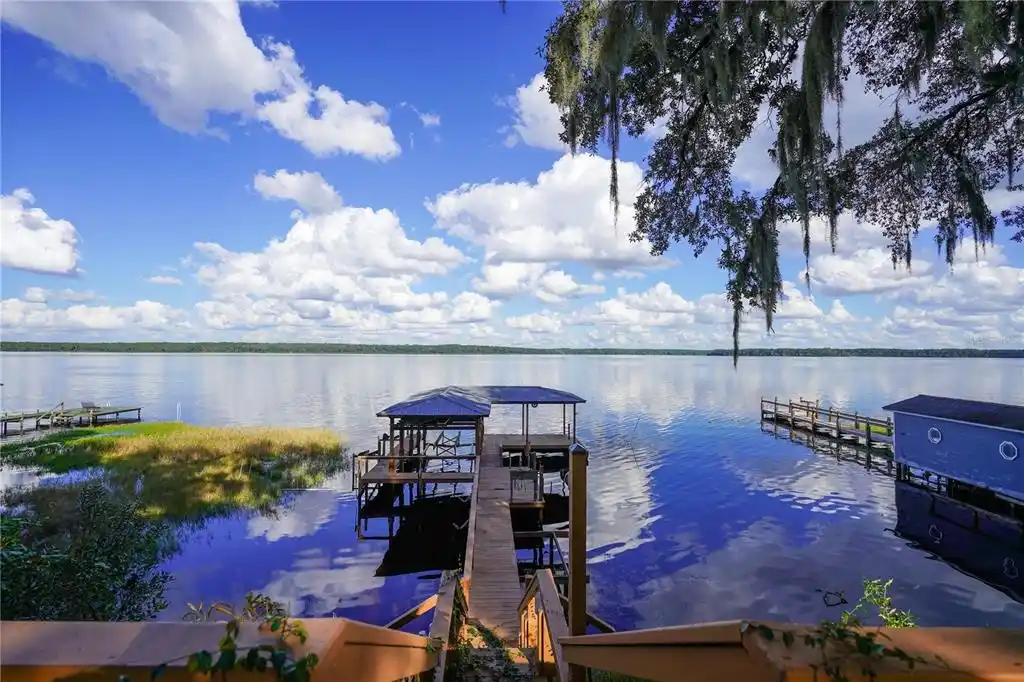 Stunning Custom Lakefront Home