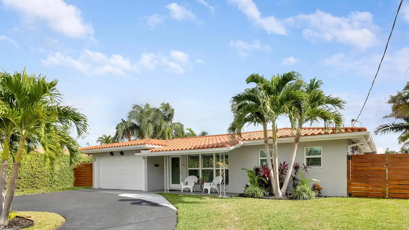 Exceptional Waterfront Retreat in Garden Isles