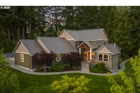 Custom Craftsman-style Home on Nearly Three Acres