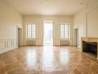 ELEGANT AND UNIQUE PROPERTY
