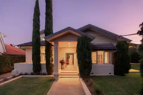 Grand Family Residence