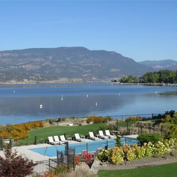 STUNNING TOWNHOME IN A PREMIER LAKEFRONT DEVELOPMENT