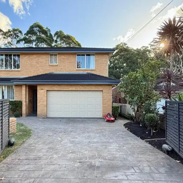 SPACIOUS HOME OFFERING COMFORT AND CONVENIENCE