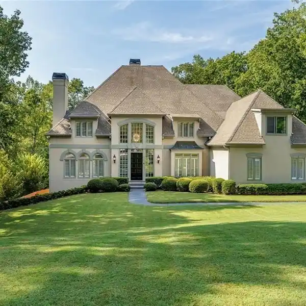 BEAUTIFULLY DESIGNED AND THOUGHTFULLY RENOVATED HOME