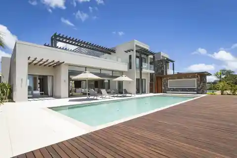 Stunning Duplex in Anahita