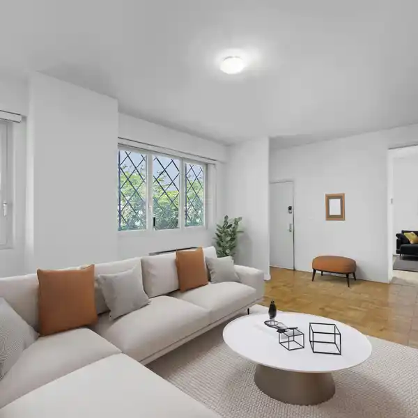TOWNHOUSE LIVING IN A FULL-SERVICE CO-OP