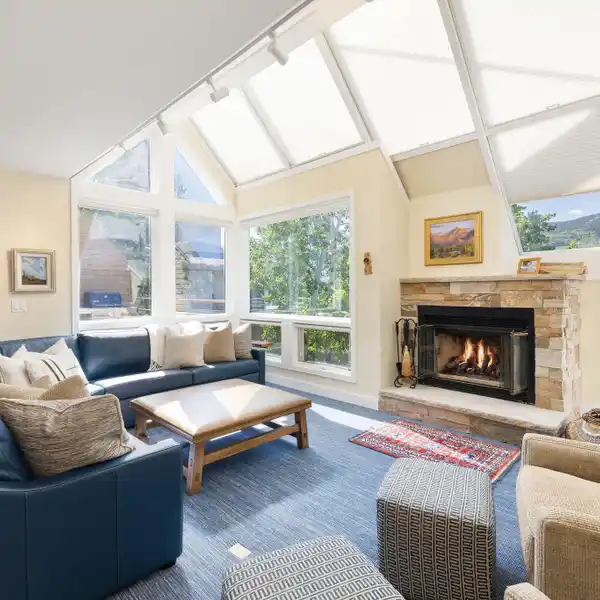 SPACIOUS REMODELED CONDO
