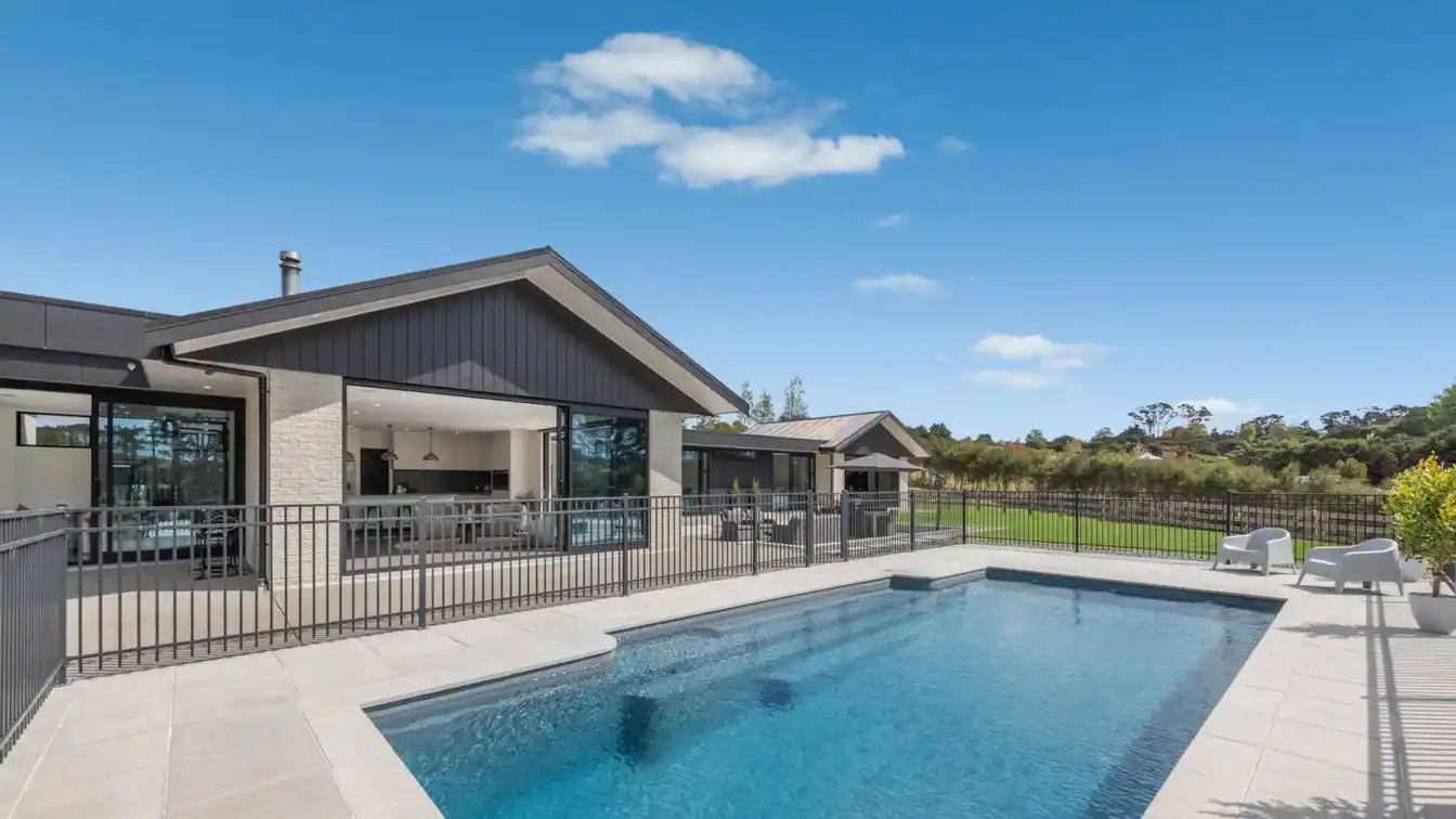 Luxury Living in a Countryside Setting
