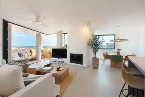 Modern Penthouse in Privileged Location