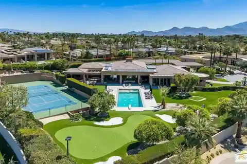 Ultimate Hide and Reveal Retreat