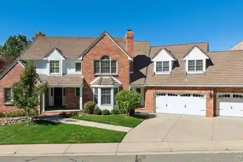 Executive Home in Homestead at Willows End