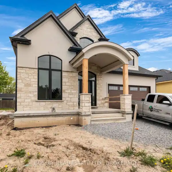 BRAND-NEW CUSTOM BUNGALOW